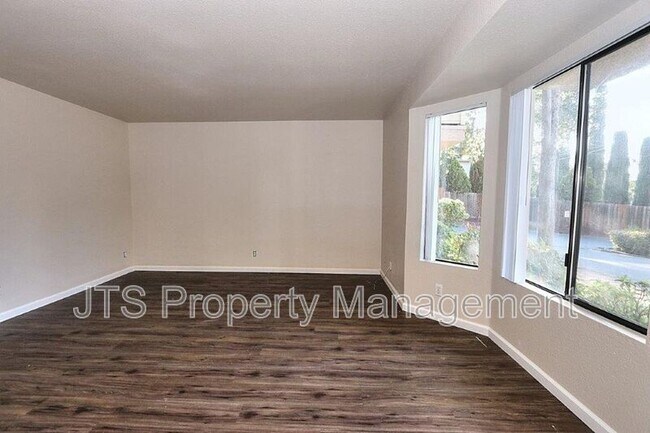 Building Photo - 5820 Alorn Ln