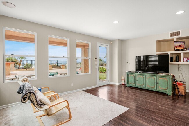 Building Photo - Ocean View Oasis - Saltwater Pool & Spa, P...