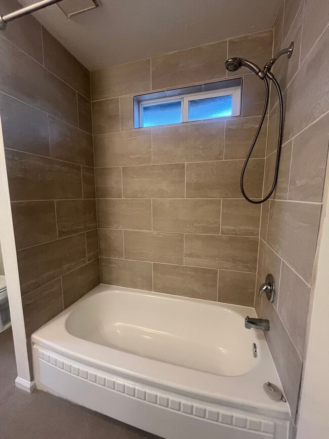 Building Photo - Remodeled 2-Bedroom Bungalow!