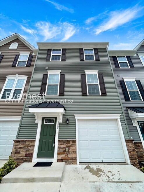Building Photo - 8808 Stevenson Ln