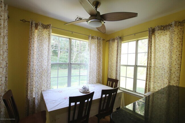 Building Photo - 21 Canidae Ct