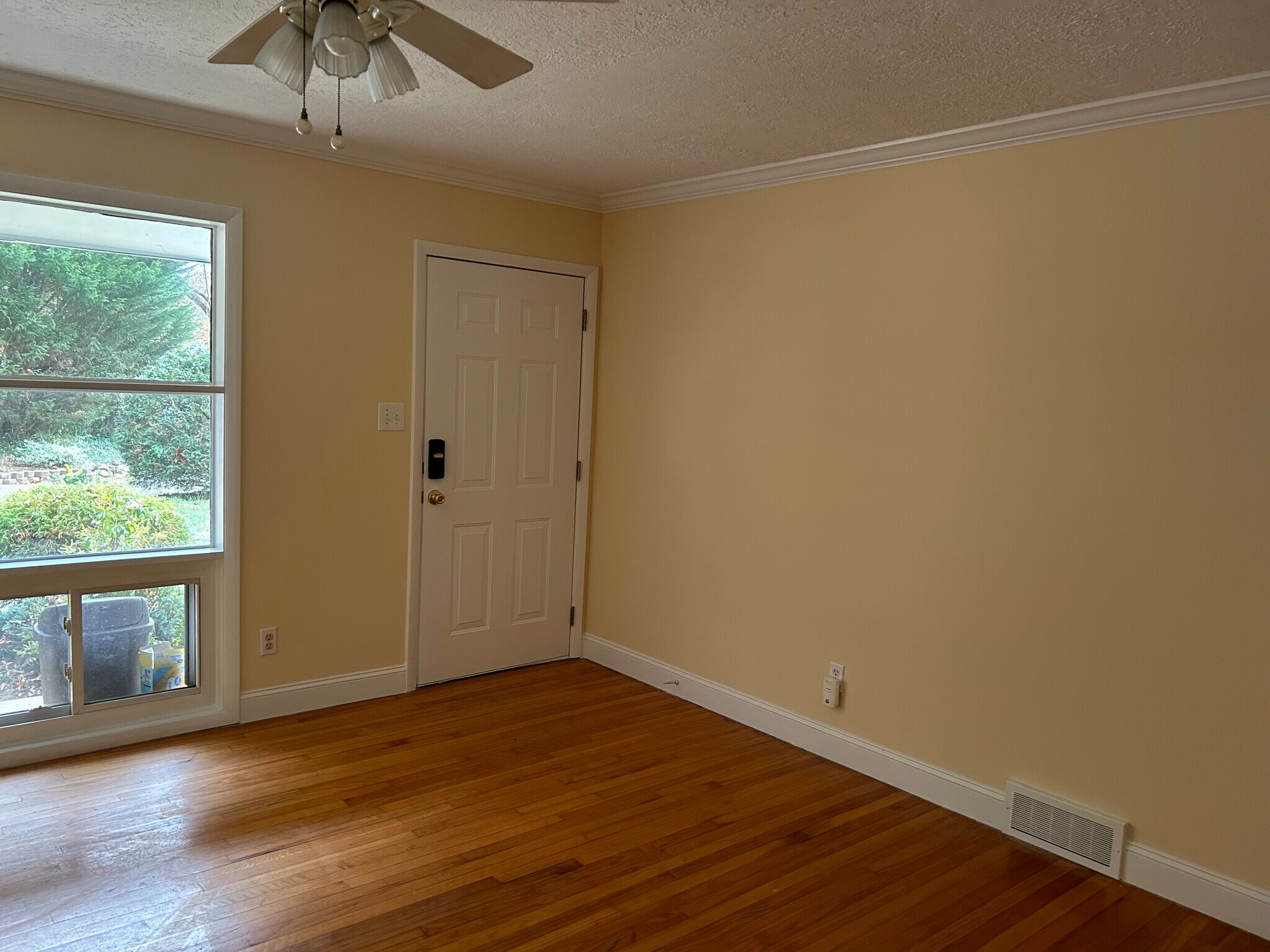 Building Photo - 26 Elkmont Dr