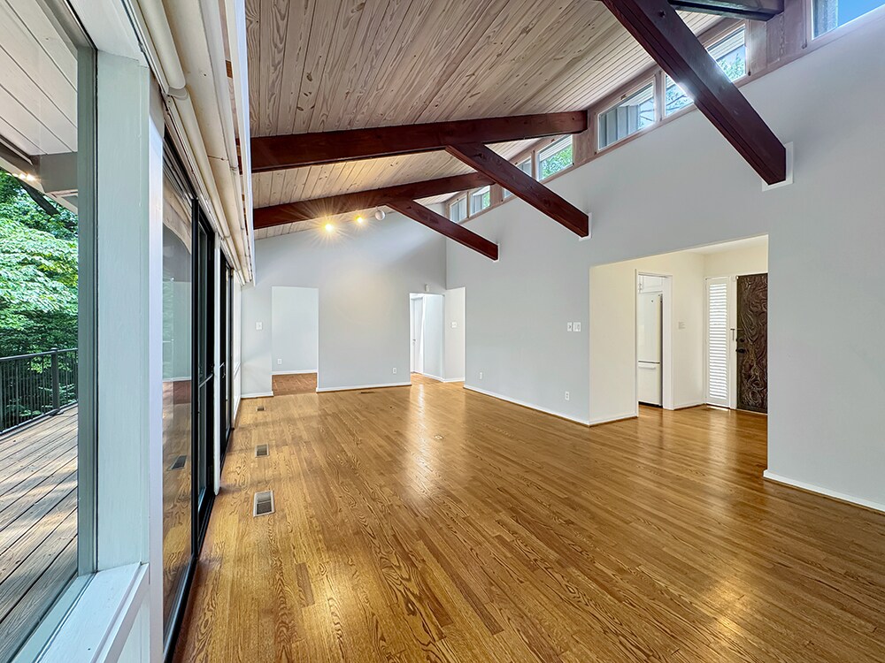 Building Photo - 609 Indian Springs Ct
