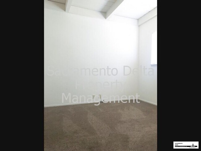 Building Photo - 9287002/65