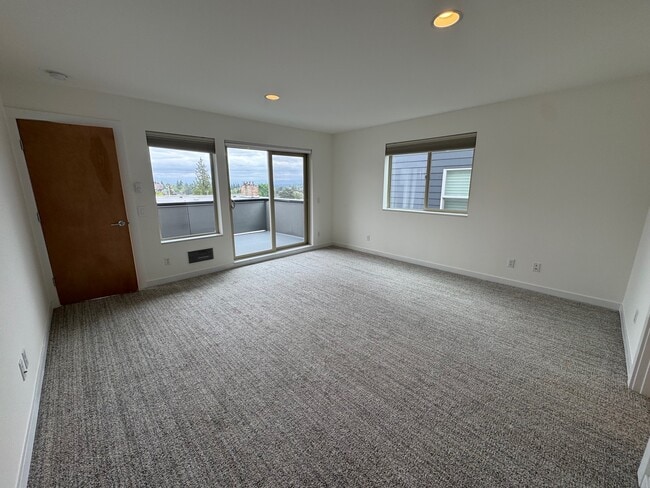 Building Photo - 4222 Linden Ave N