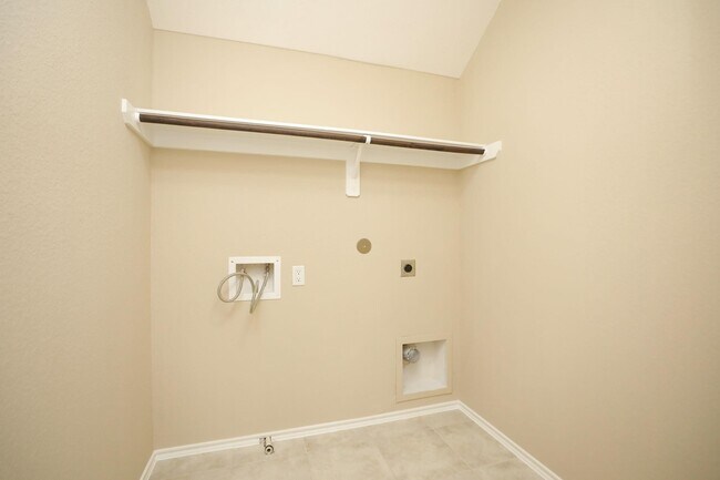 Building Photo - 3606 Carolina Canyon Ct