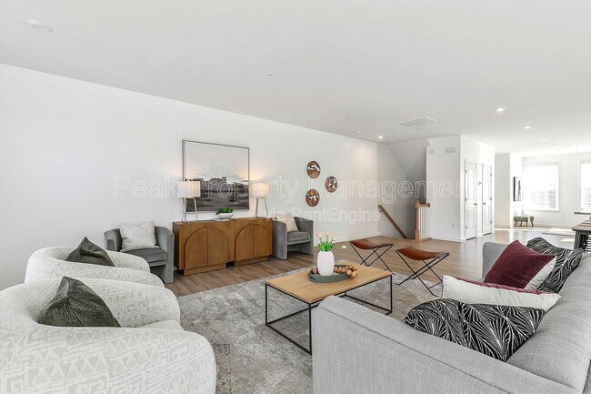 Building Photo - 8010 Wistar Glen Dr