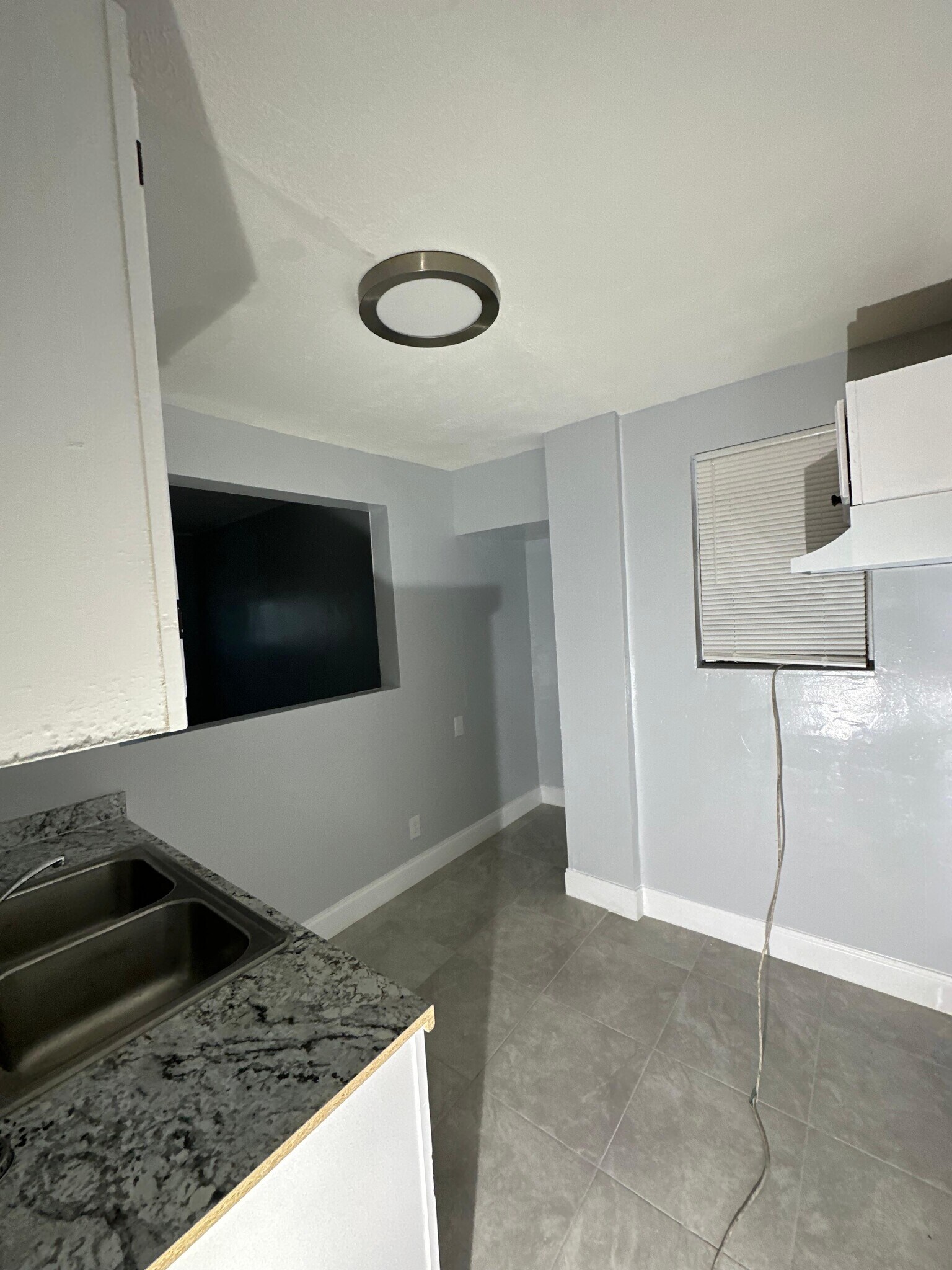 Building Photo - 1039 Phelps St