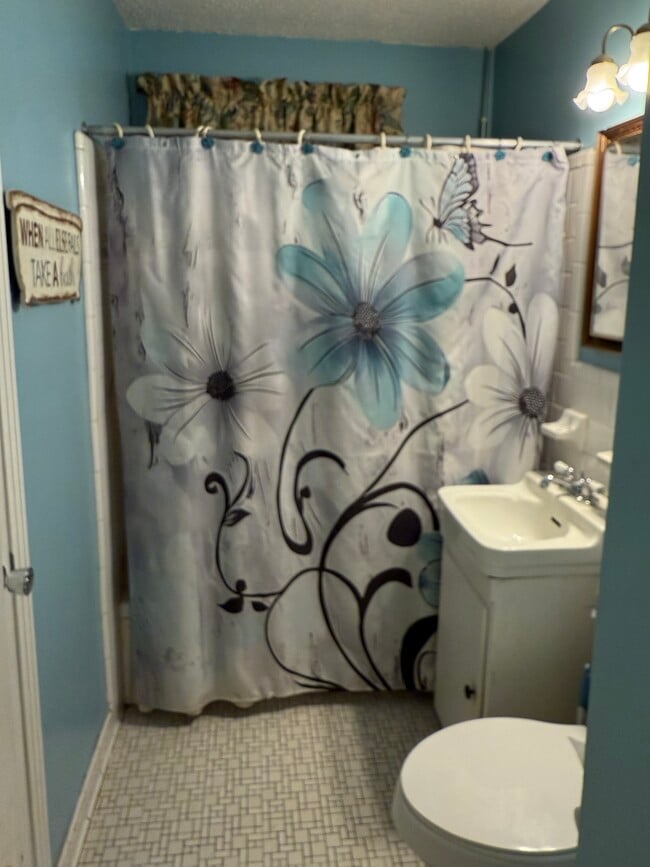 Building Photo - 29 Kemmons Dr