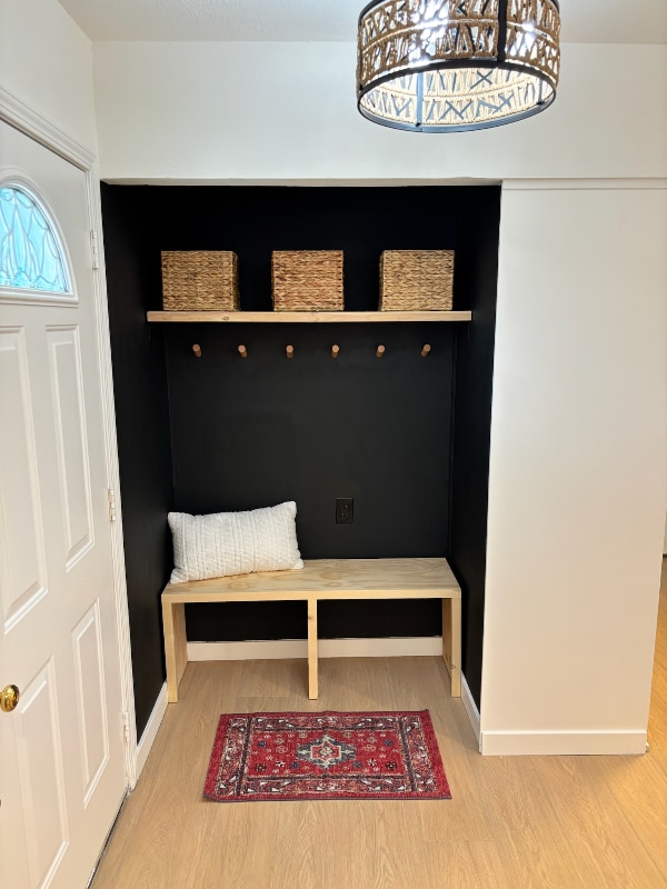 Building Photo - 1095 Calle Jazmin