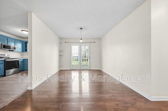 Building Photo - 1361 Jenny Ln