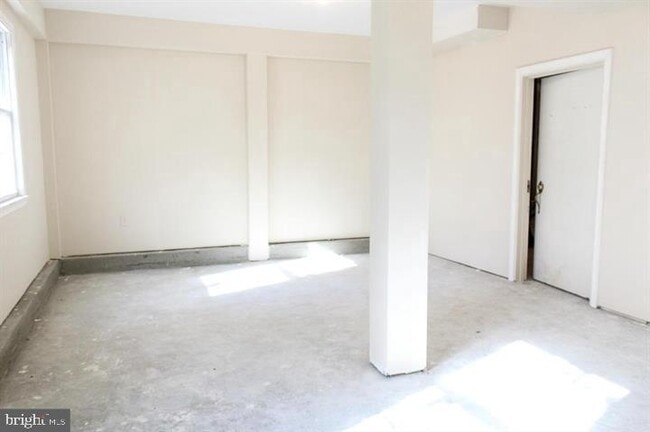 Building Photo - 22425 Point Lookout Rd