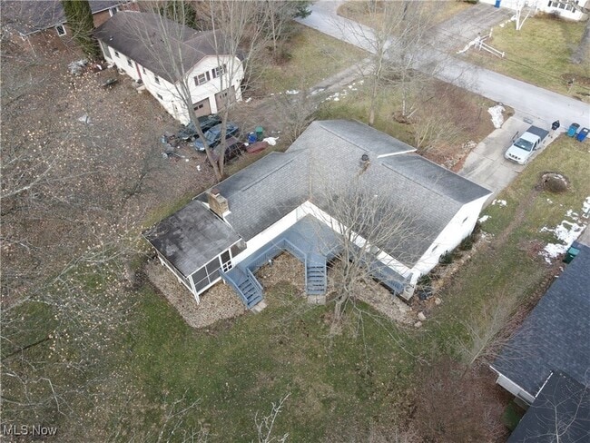 Building Photo - 7429 Sylvan Dr