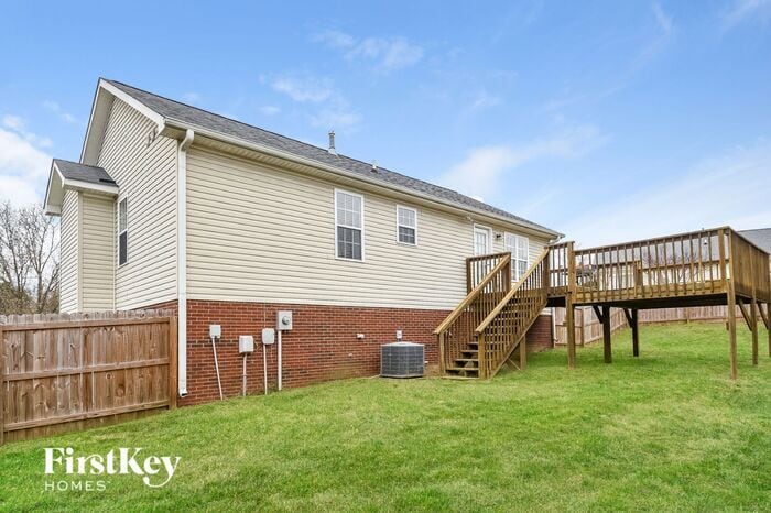 Building Photo - 7921 Woodpark Dr
