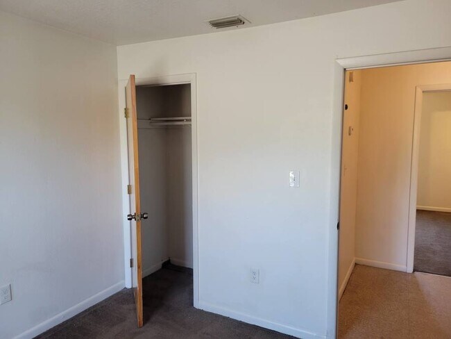 Building Photo - 3209 N 49th St