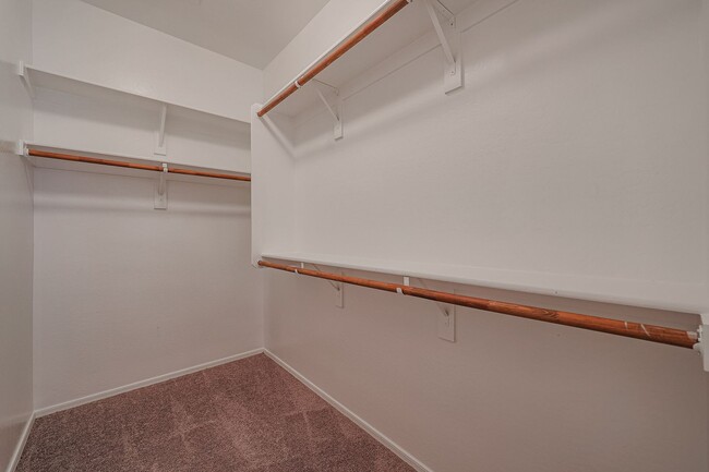Building Photo - 4 bed, 3.5 bath house in Stetson Valley, Phoenix