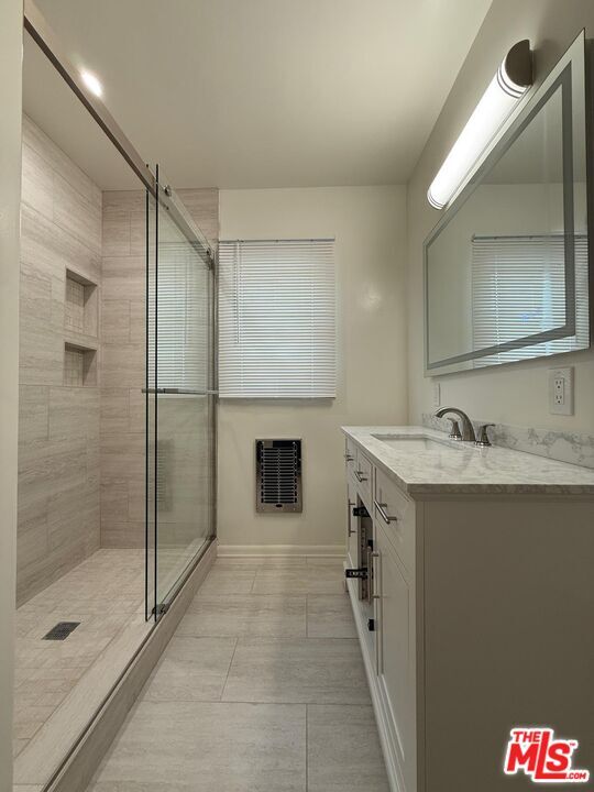 Building Photo - 1025 W Clark Ave