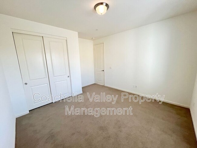 Building Photo - 84443 Passagio Lago Way