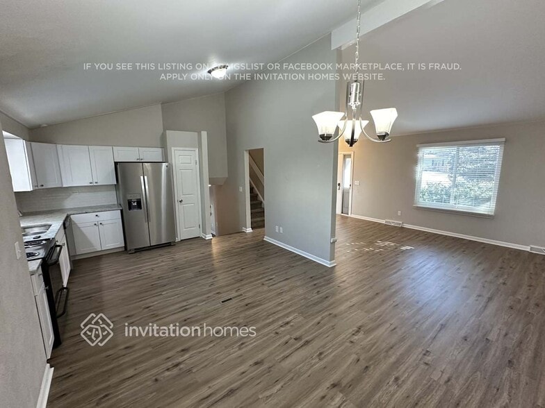 Building Photo - 18309 E Ithaca Pl