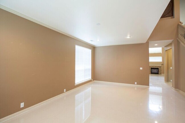 Building Photo - 11544 Blackhawk Dr