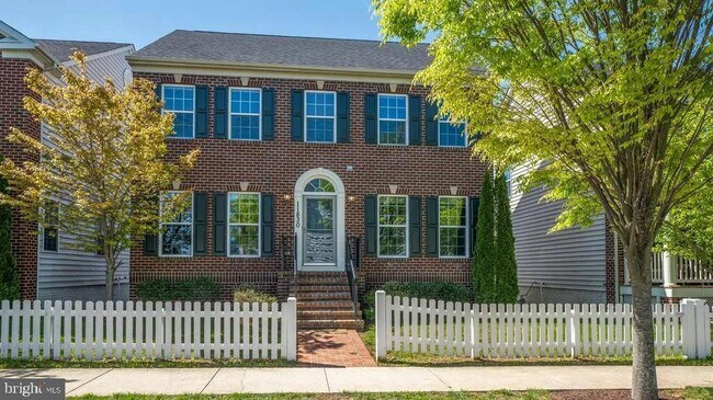 Building Photo - 11830 Steeplebush Dr