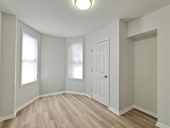 Building Photo - 5308 Race St