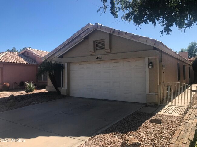 Building Photo - 4753 W Monterey St