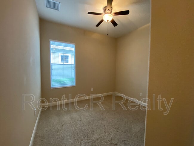 Building Photo - 7212 S St Patrick St