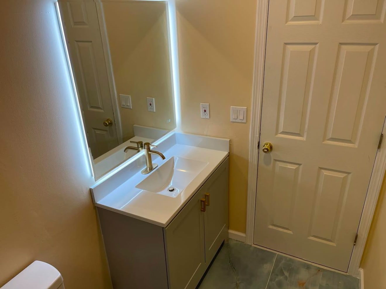 Building Photo - 4414 W 53rd St