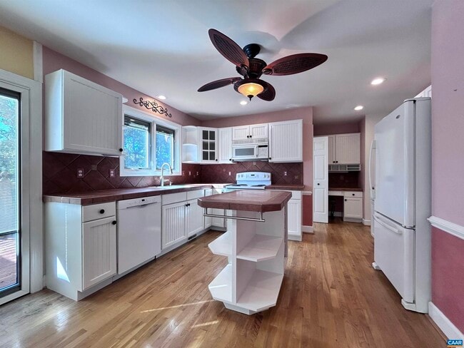 Building Photo - 41 Bolling Cir