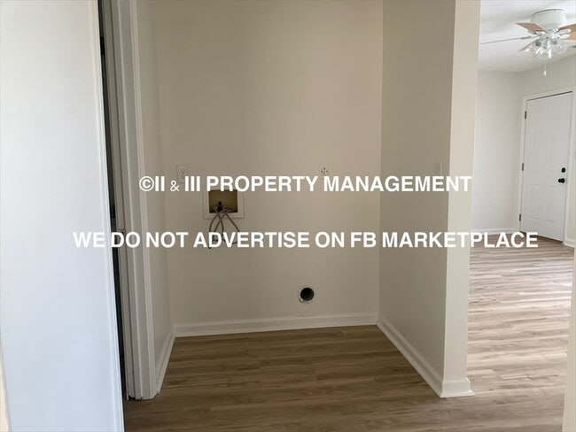 Building Photo - 731 W 25th St