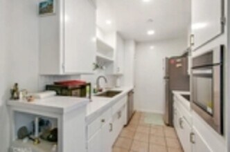 Building Photo - Spacious 1 Bedroom | 1 Bath – Long Beach