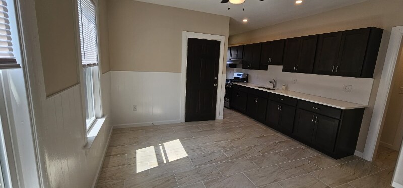 Building Photo - 70 Weston St