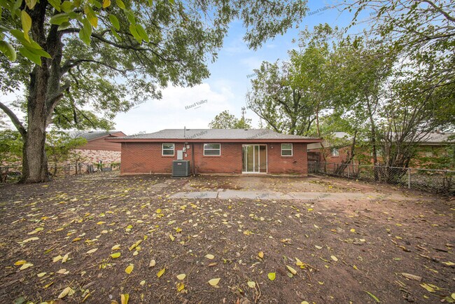 Building Photo - 3101 Dentwood Terrace