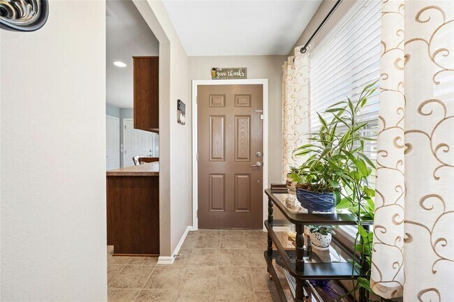 Building Photo - 104 Monument Hill Trail