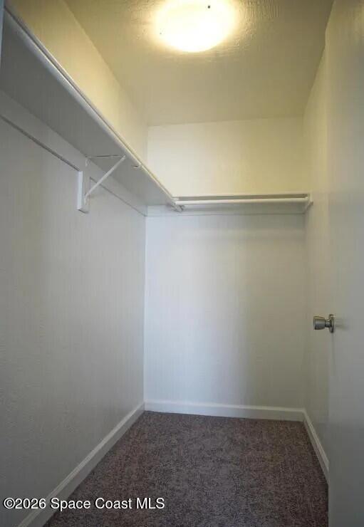 Building Photo - 2130 Forest Knoll Dr NE