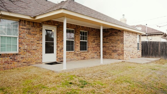 Building Photo - 4309 Pine St