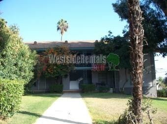 Front Entrance - 3454 Waverly Dr
