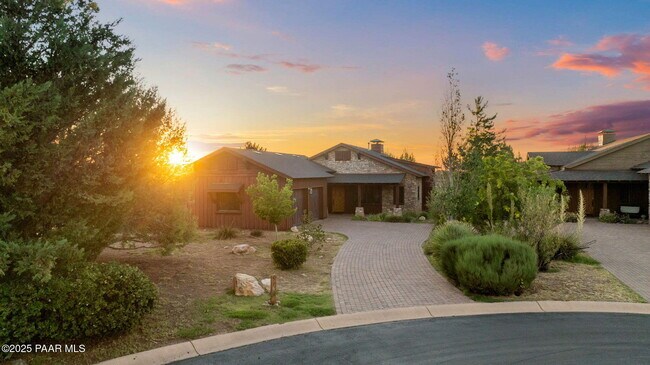 Building Photo - 5780 W Johnny Mullins Dr