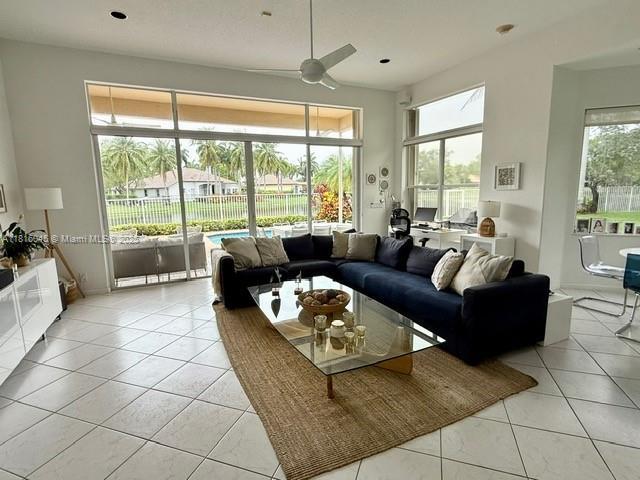 Building Photo - 2454 Bay Isle Ct