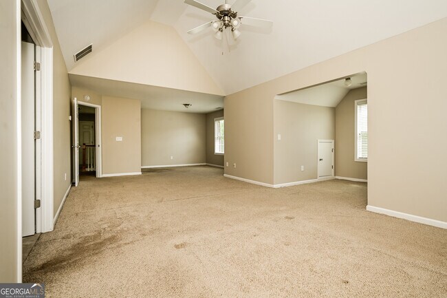 Building Photo - 161 Melrose Creek Dr