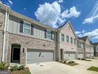 Building Photo - 3880 Denton Dr