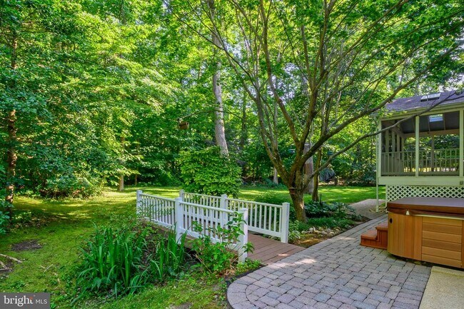 Building Photo - 3689 N Carolina Ave