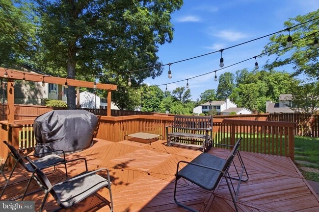 Building Photo - 9120 Huber Ct