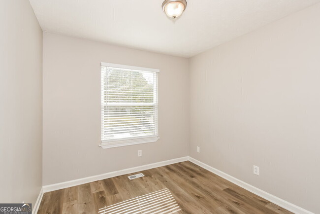 Building Photo - 113 Colemans Bluff Dr