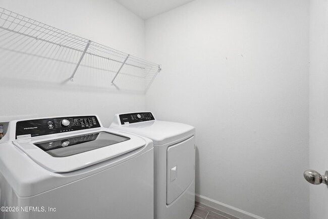 Building Photo - 3976 Ornamental Ln