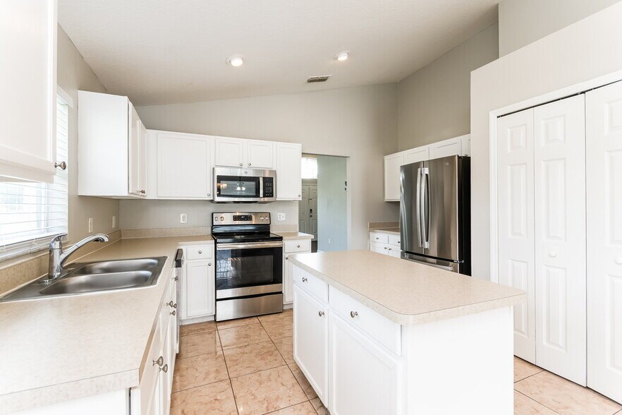 Building Photo - 2769 Eagle Ridge Loop