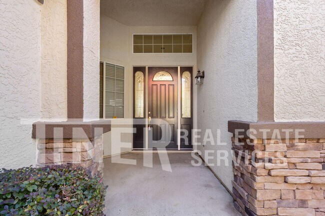 Building Photo - 4616 Gatwick Way