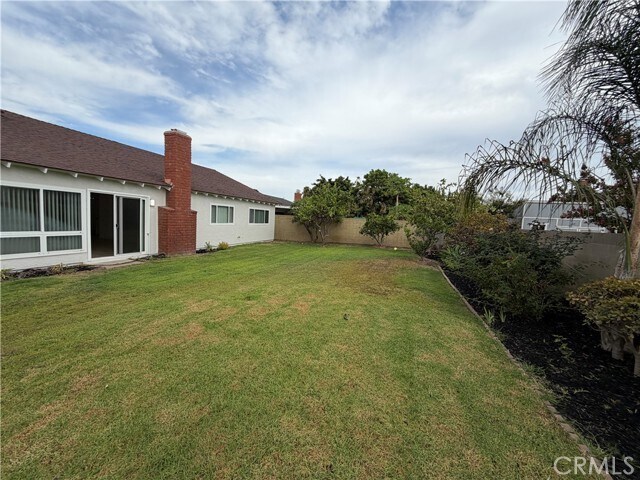 Building Photo - 632 Heather Ave