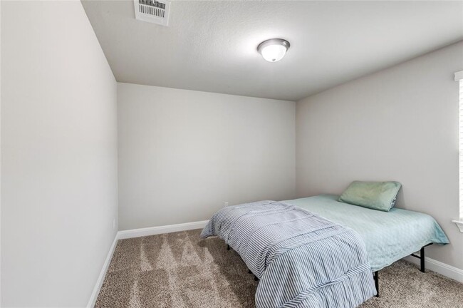 Building Photo - 4424 Casa Robles Dr